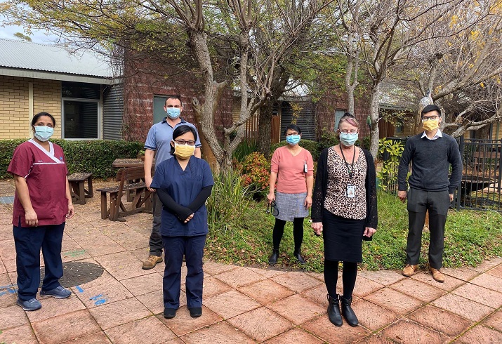 Photograph of staff at Kalamunda Hospital